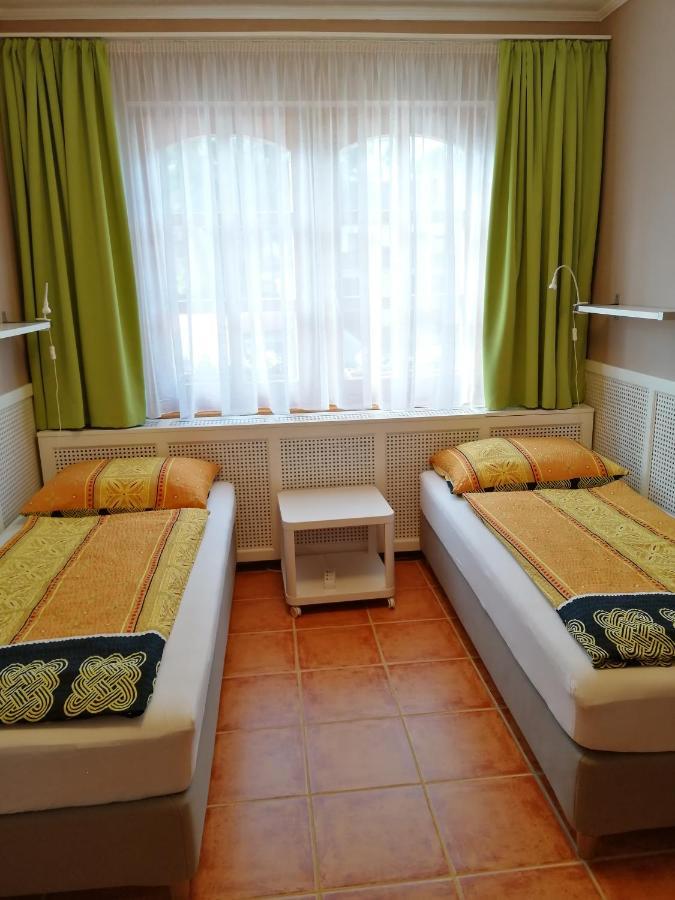 Bed and Breakfast Karpatia Panzio Ostrzyhom Zewnętrze zdjęcie
