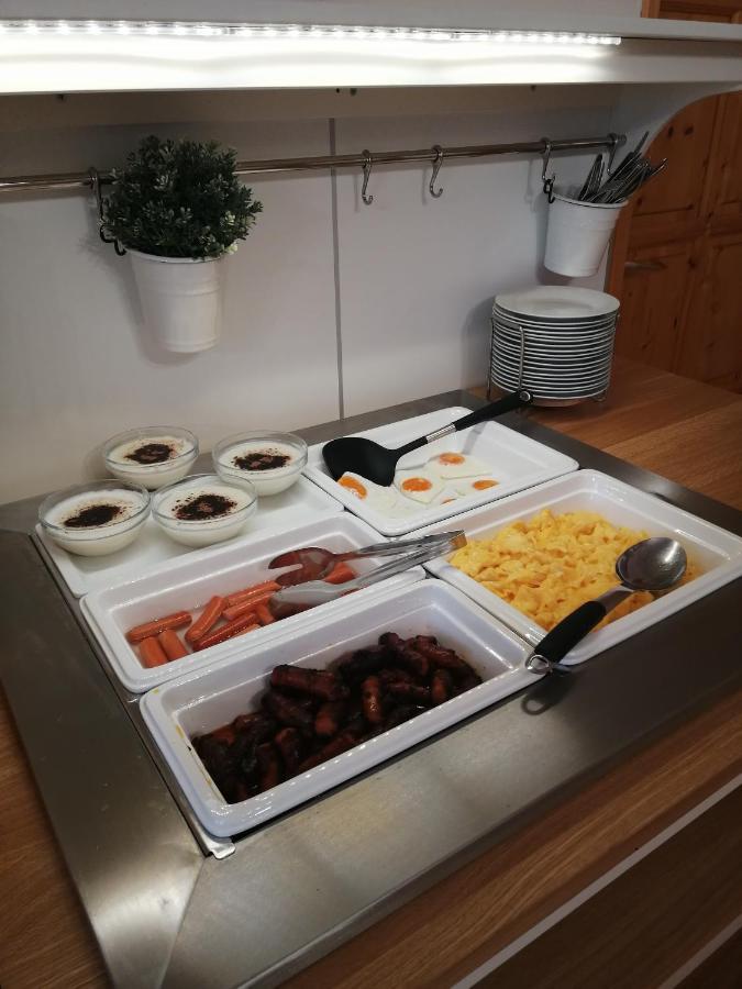 Bed and Breakfast Karpatia Panzio Ostrzyhom Zewnętrze zdjęcie